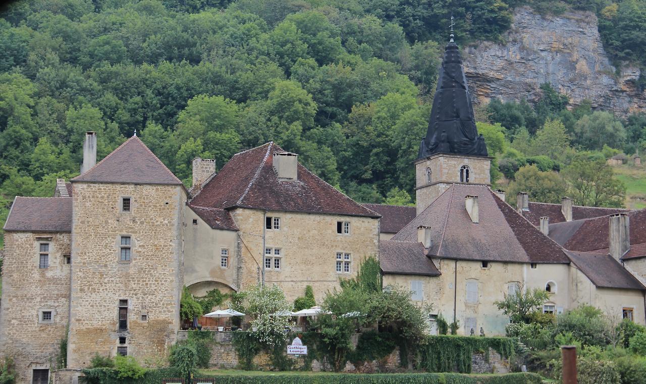 Gothique Cafe Hotel Baume-les-Messieurs Buitenkant foto