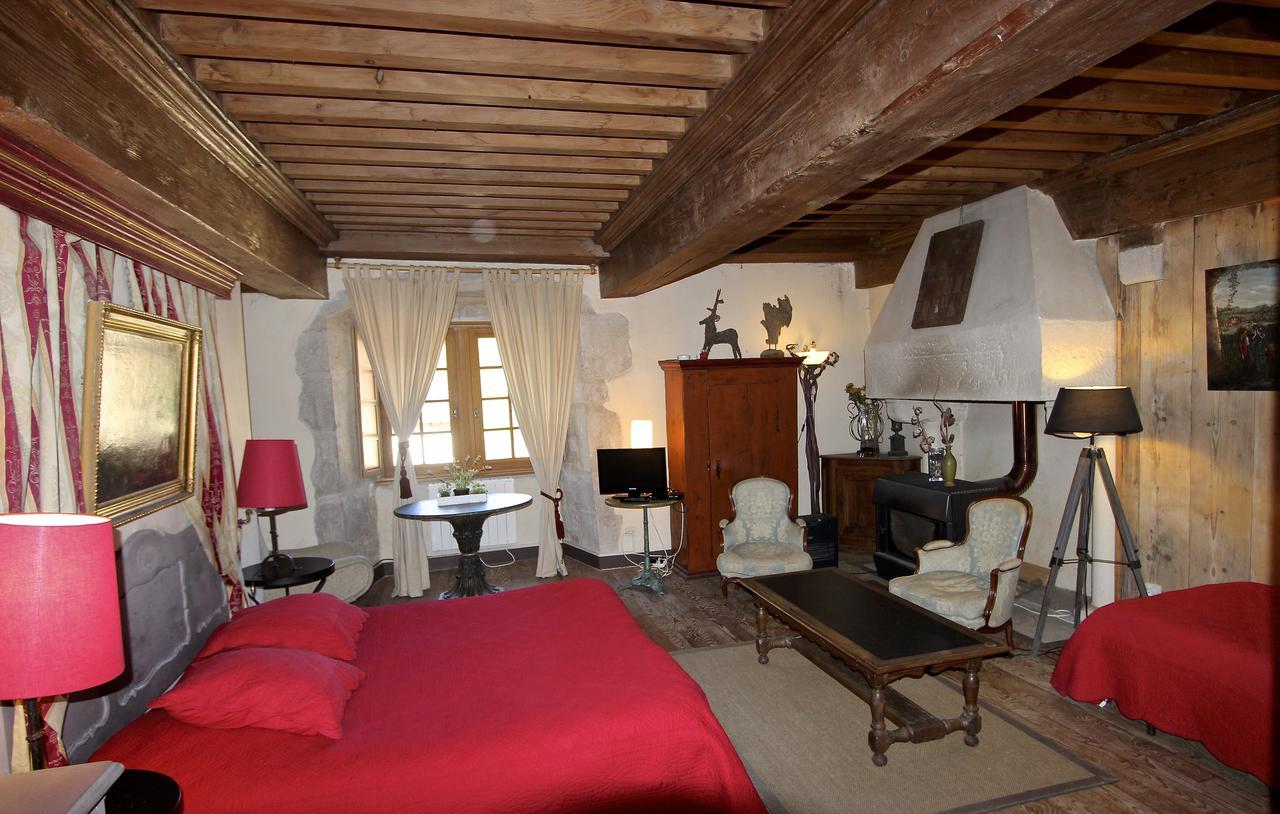 Gothique Cafe Hotel Baume-les-Messieurs Buitenkant foto